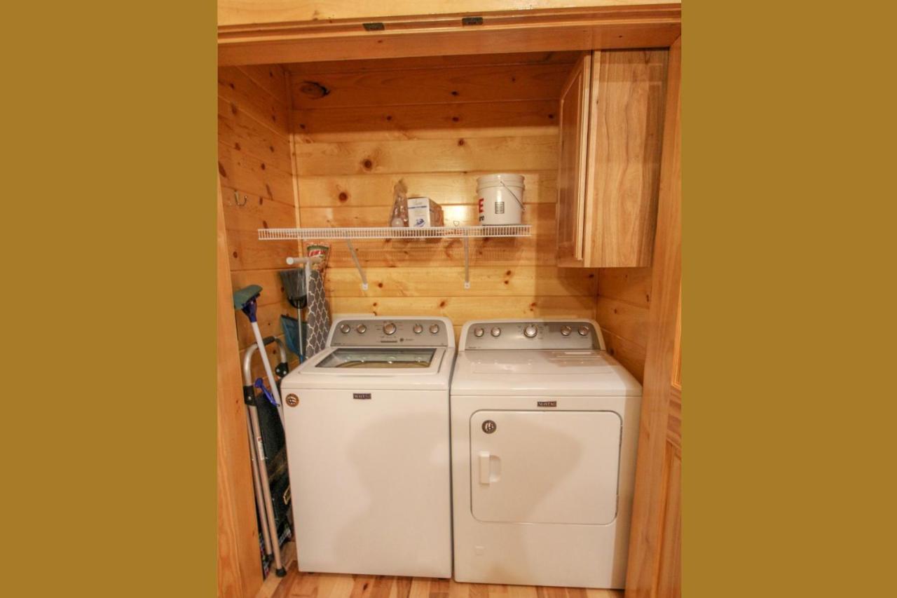 210 Cubs In The Treetops - Luxurious Cabin In Gatlinburg Exterior foto